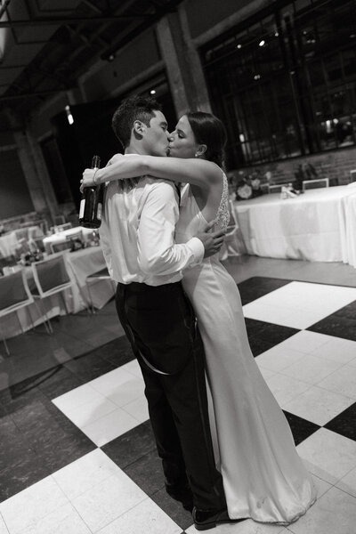 Newlyweds kiss at Record wedding venue in Bentonville Arkansas